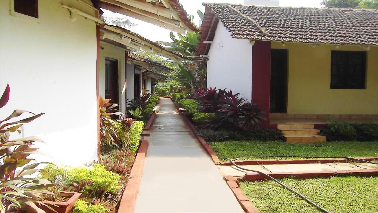 Lamour Beach Resort Benaulim Exterior photo
