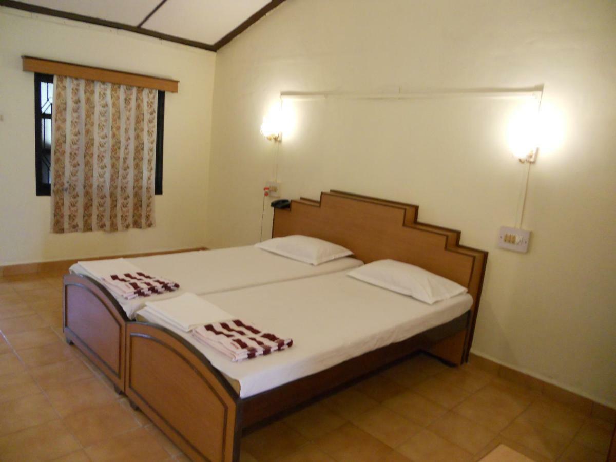 Lamour Beach Resort Benaulim Exterior photo