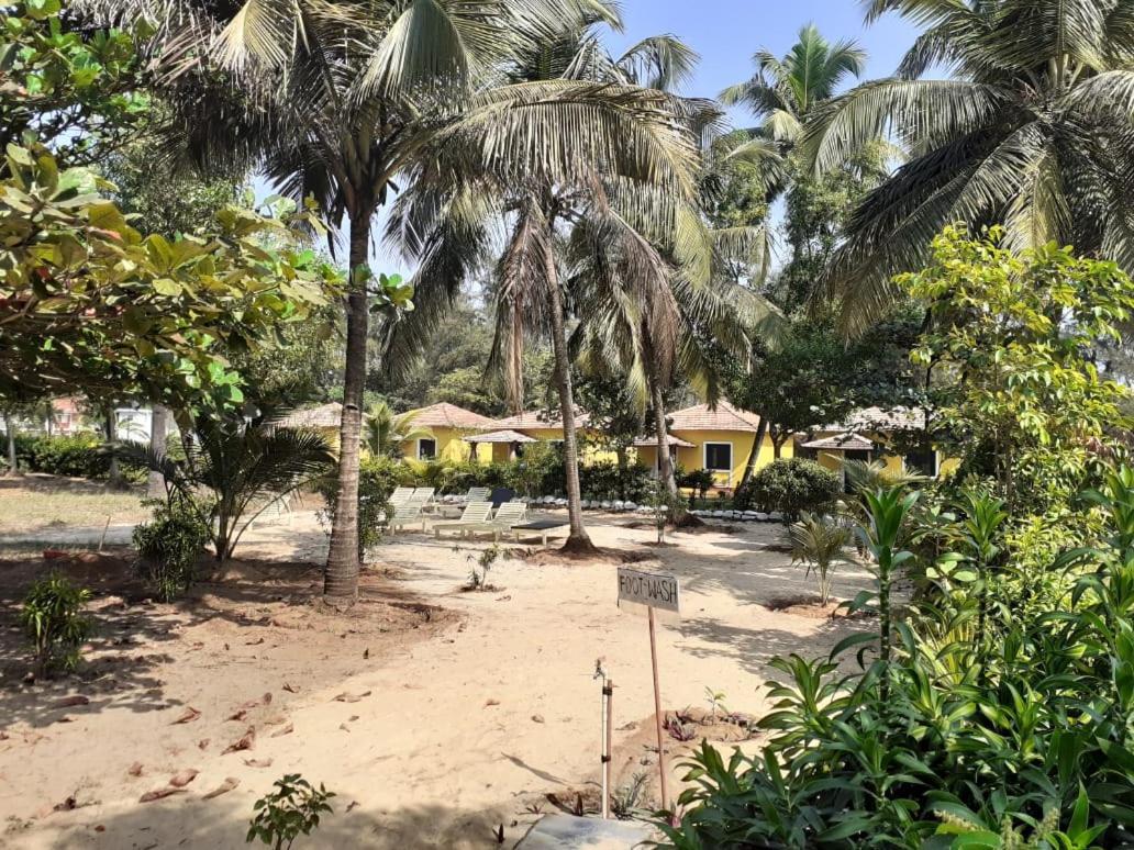 Lamour Beach Resort Benaulim Exterior photo